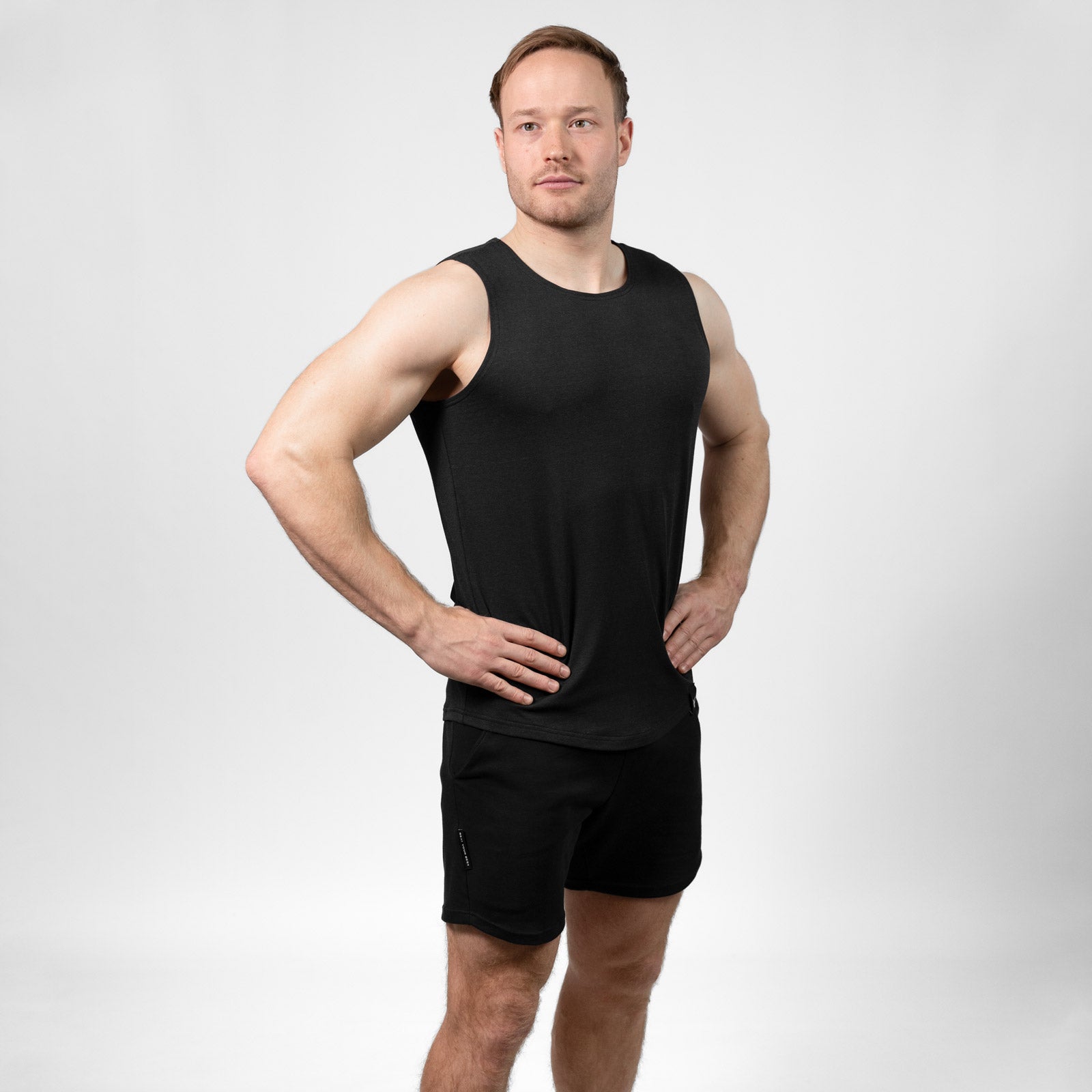 Muscle Fit Tank Top – schwarz