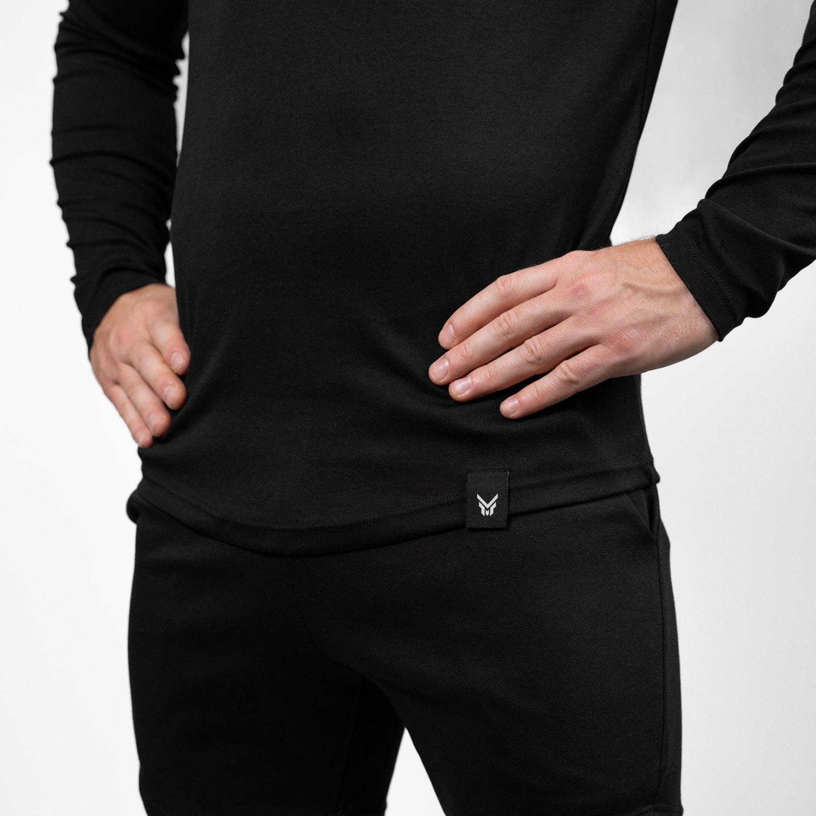 HYPERFORCE® Athletic Style Muscle Fit Stretch Long sleeve Pullover schwarz Gym Training Fitness