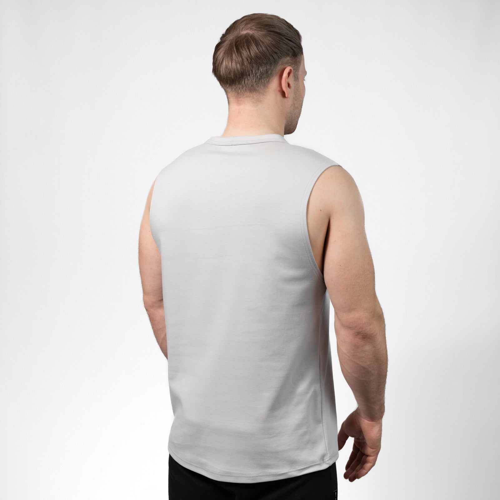 Reflexed Fit Cutoff Tank – hellgrau