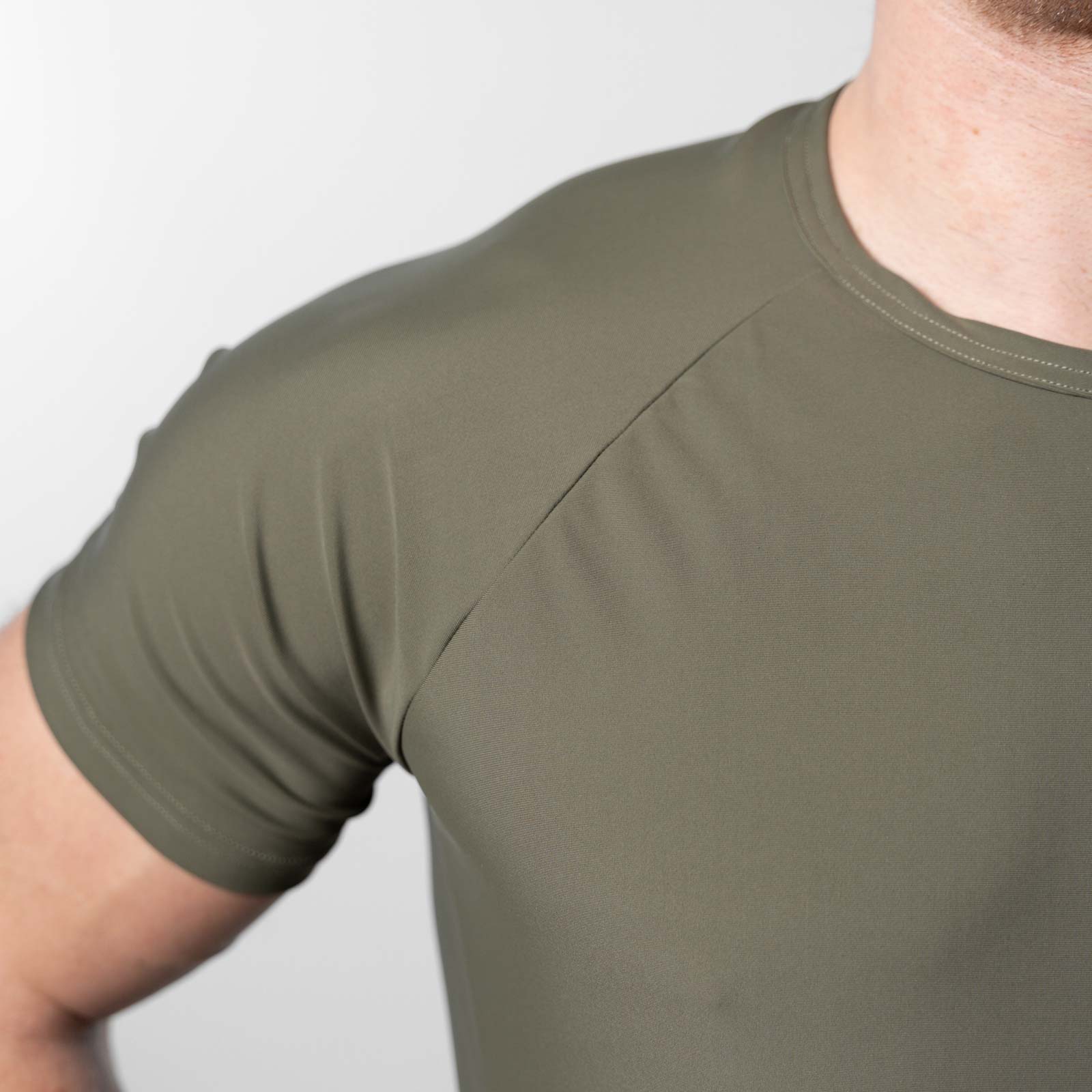 Reflexed Fit Lycra® Mesh-Back Training T-Shirt – Khaki