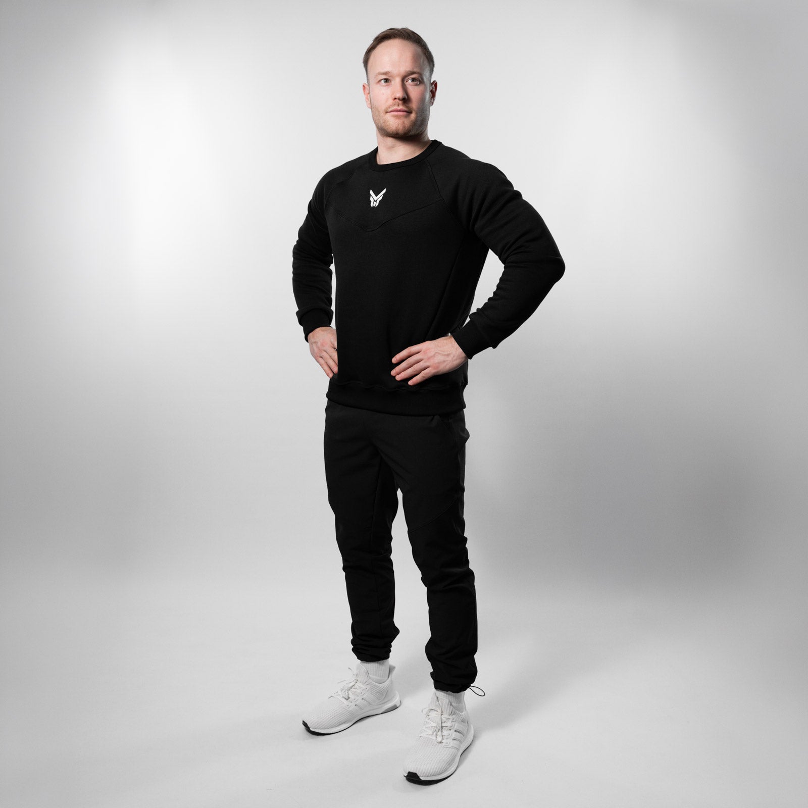 Reflexed Fit Sweat Pullover – Schwarz