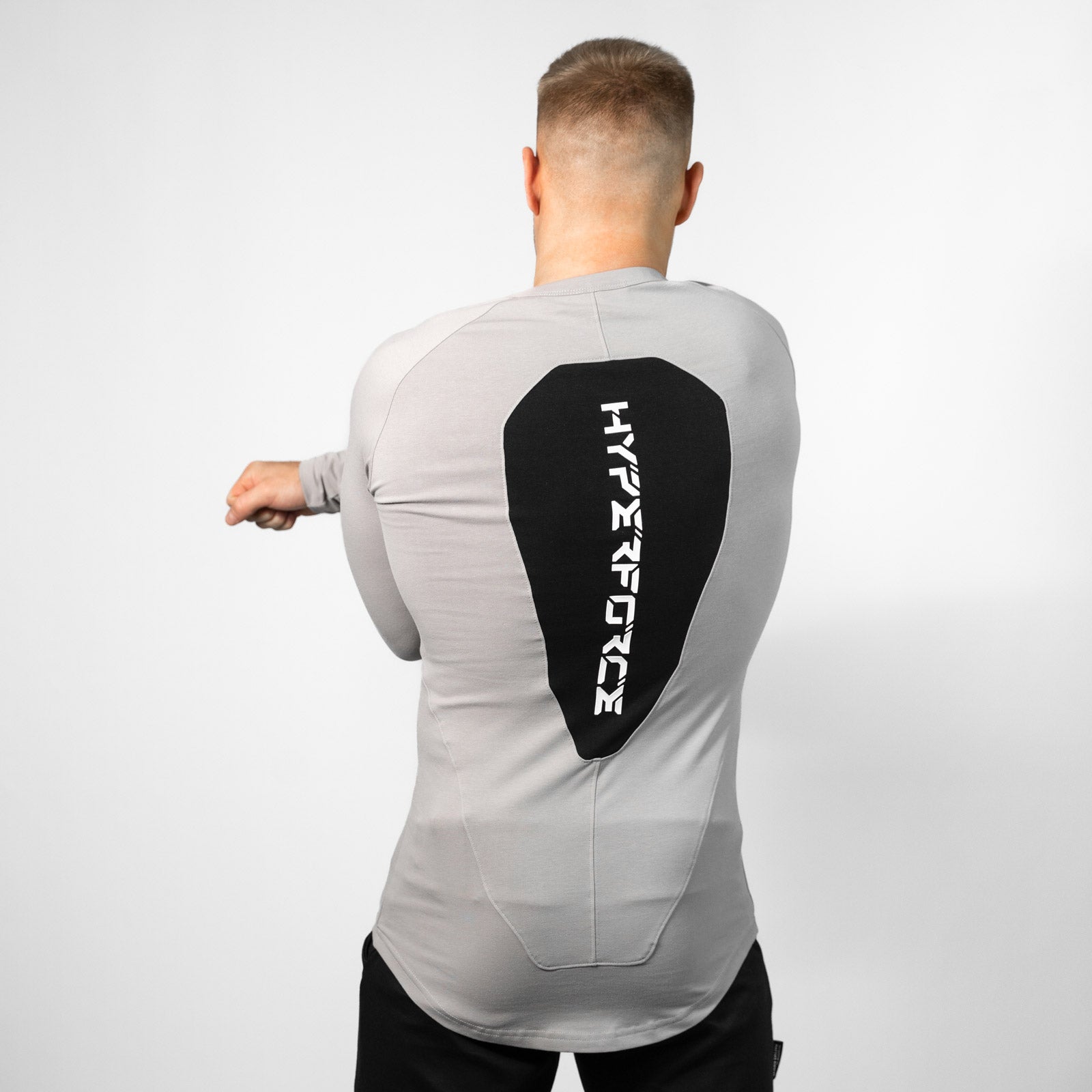 THE WARRIOR Ultimate Muscle Fit Langarm T-Shirt