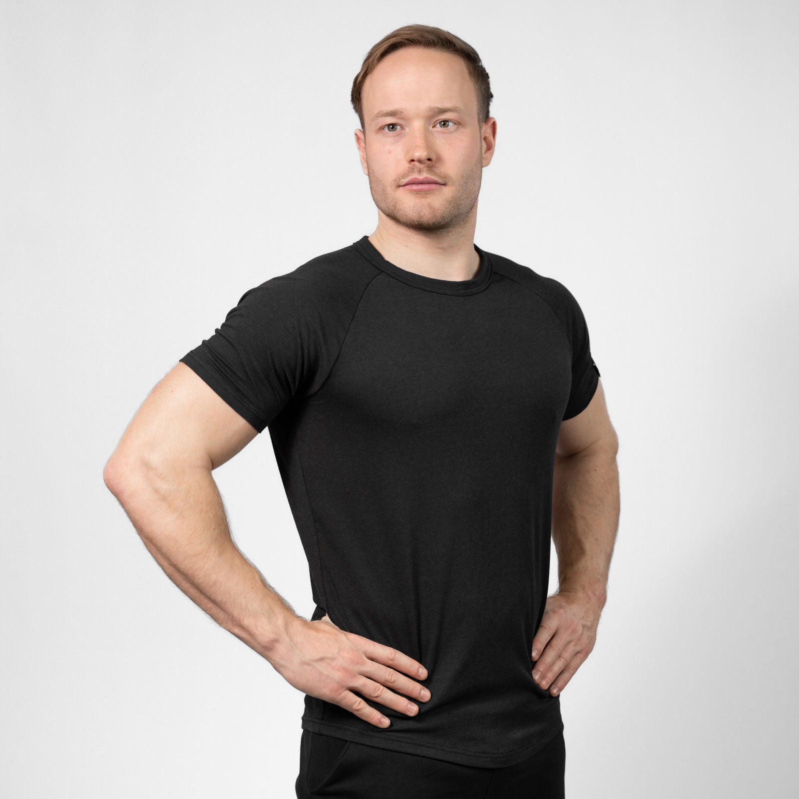 Muscle Fit T-Shirt – schwarz