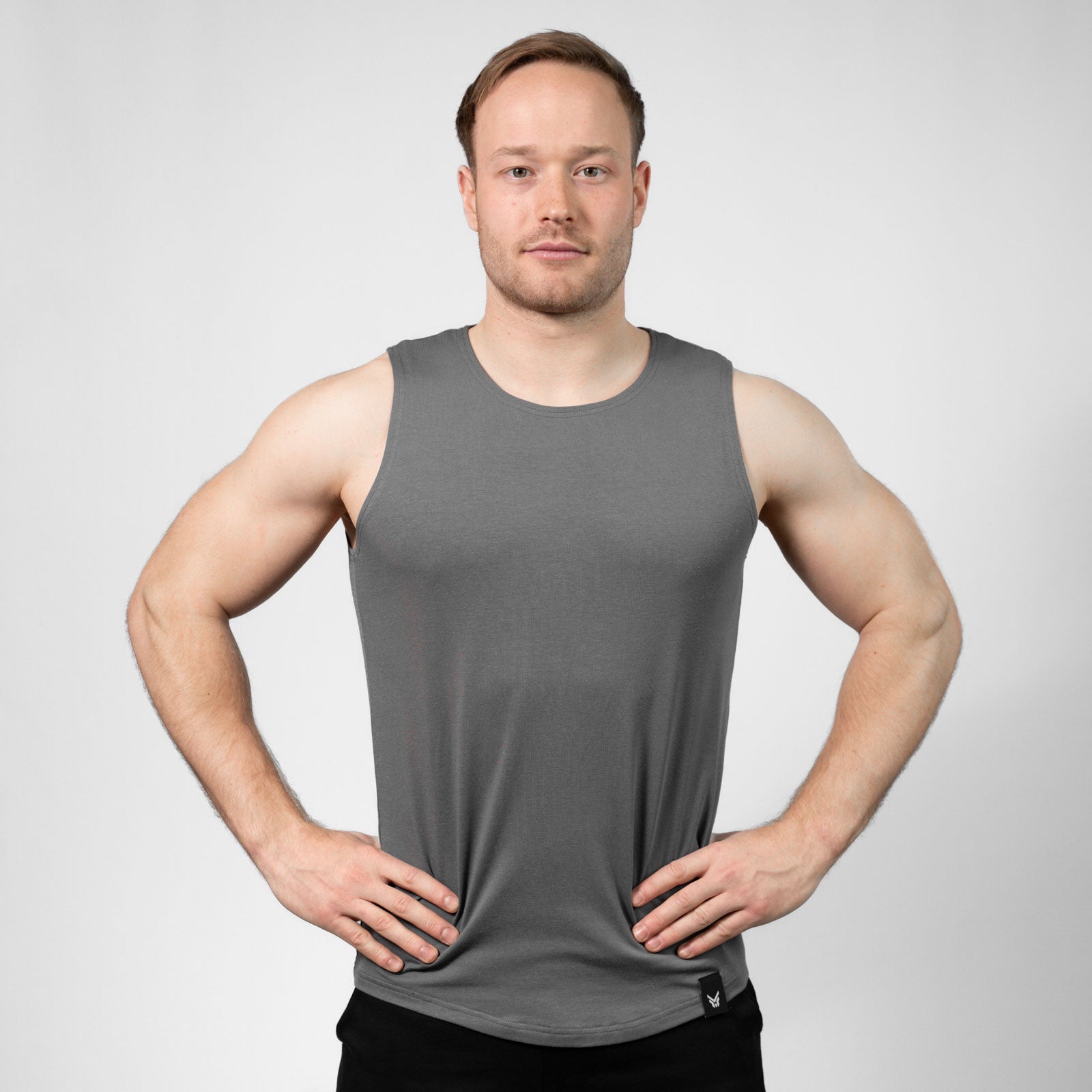 Muscle Fit Tank Top – dunkelgrau
