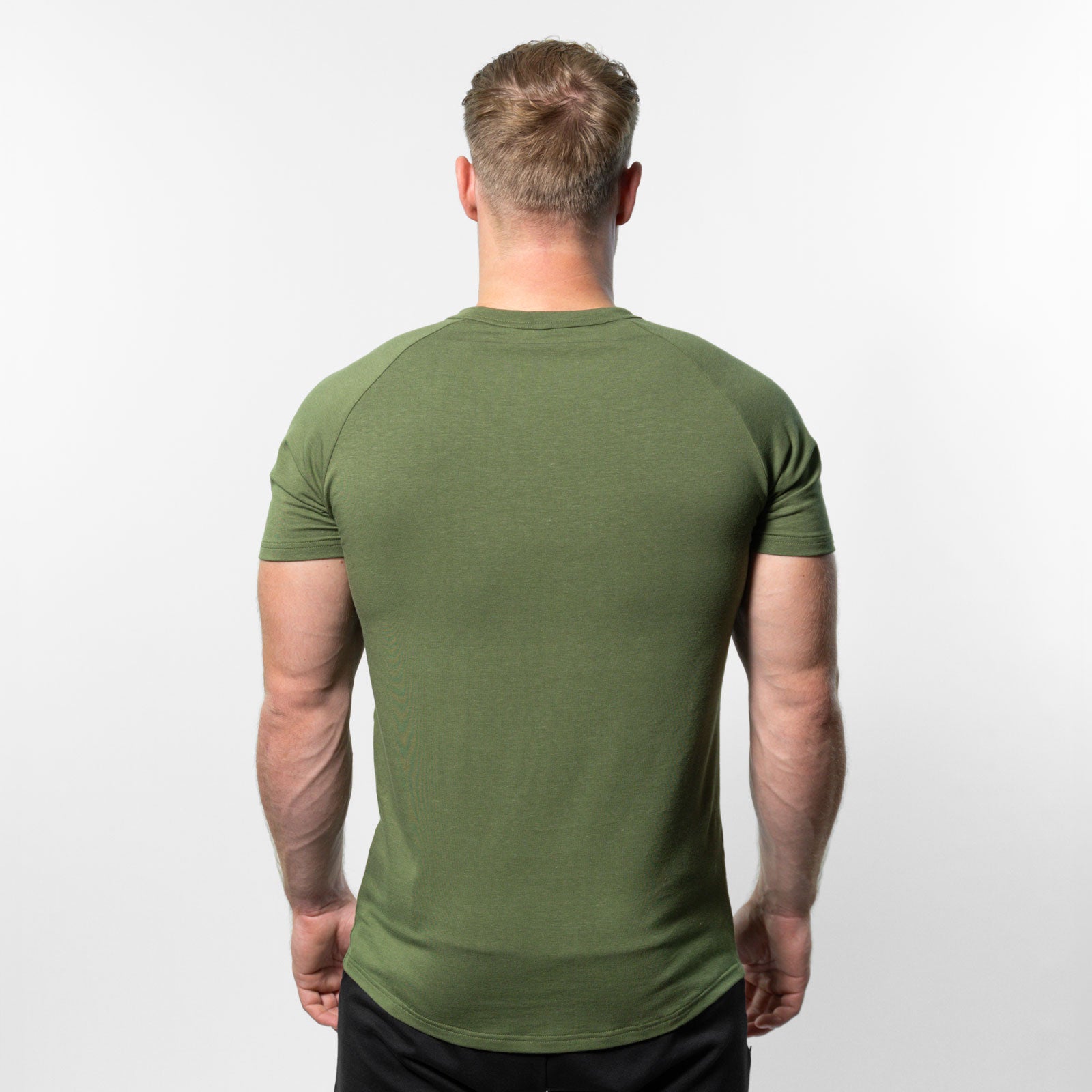 Muscle Fit T-Shirt – Olive