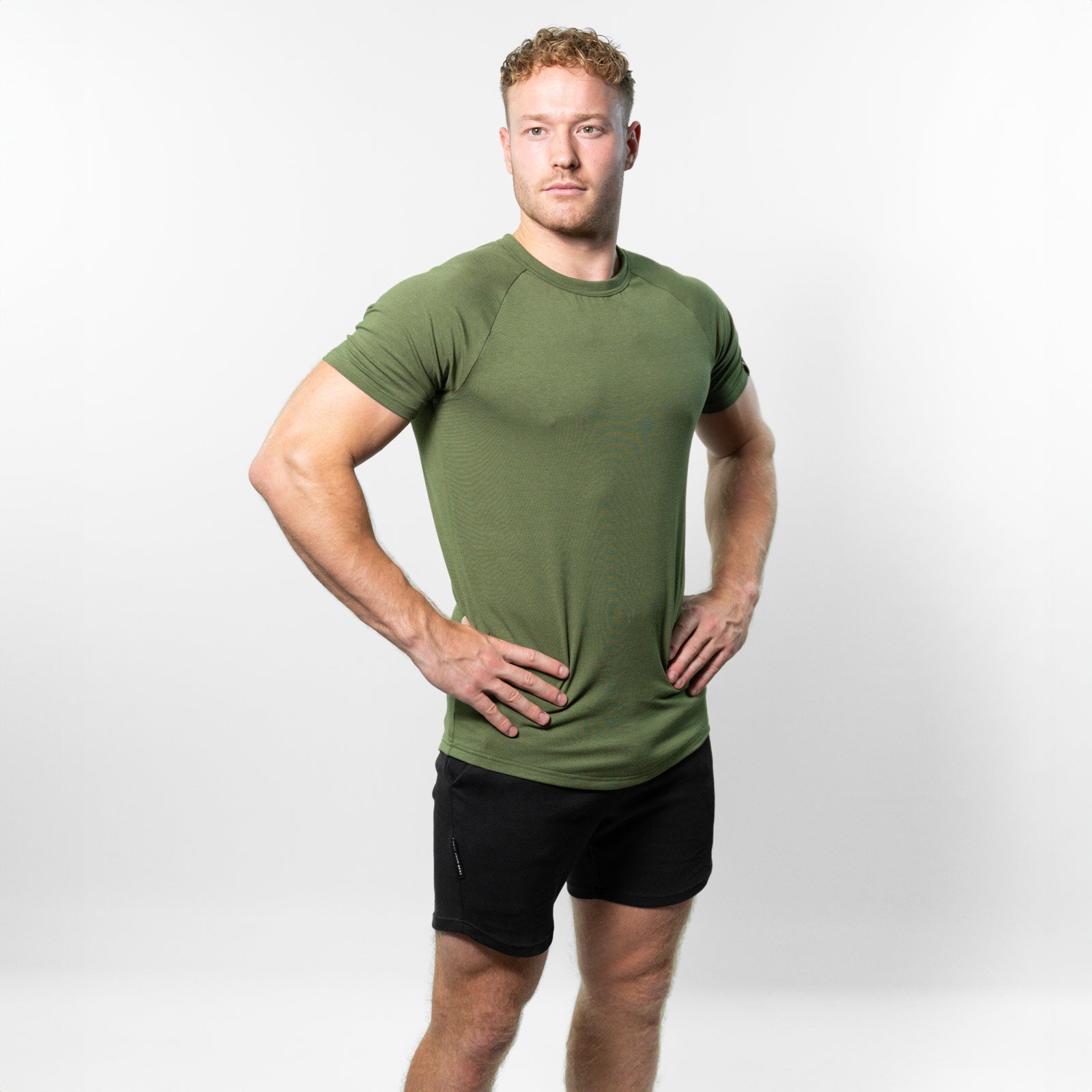 Muscle Fit T-Shirt – Olive