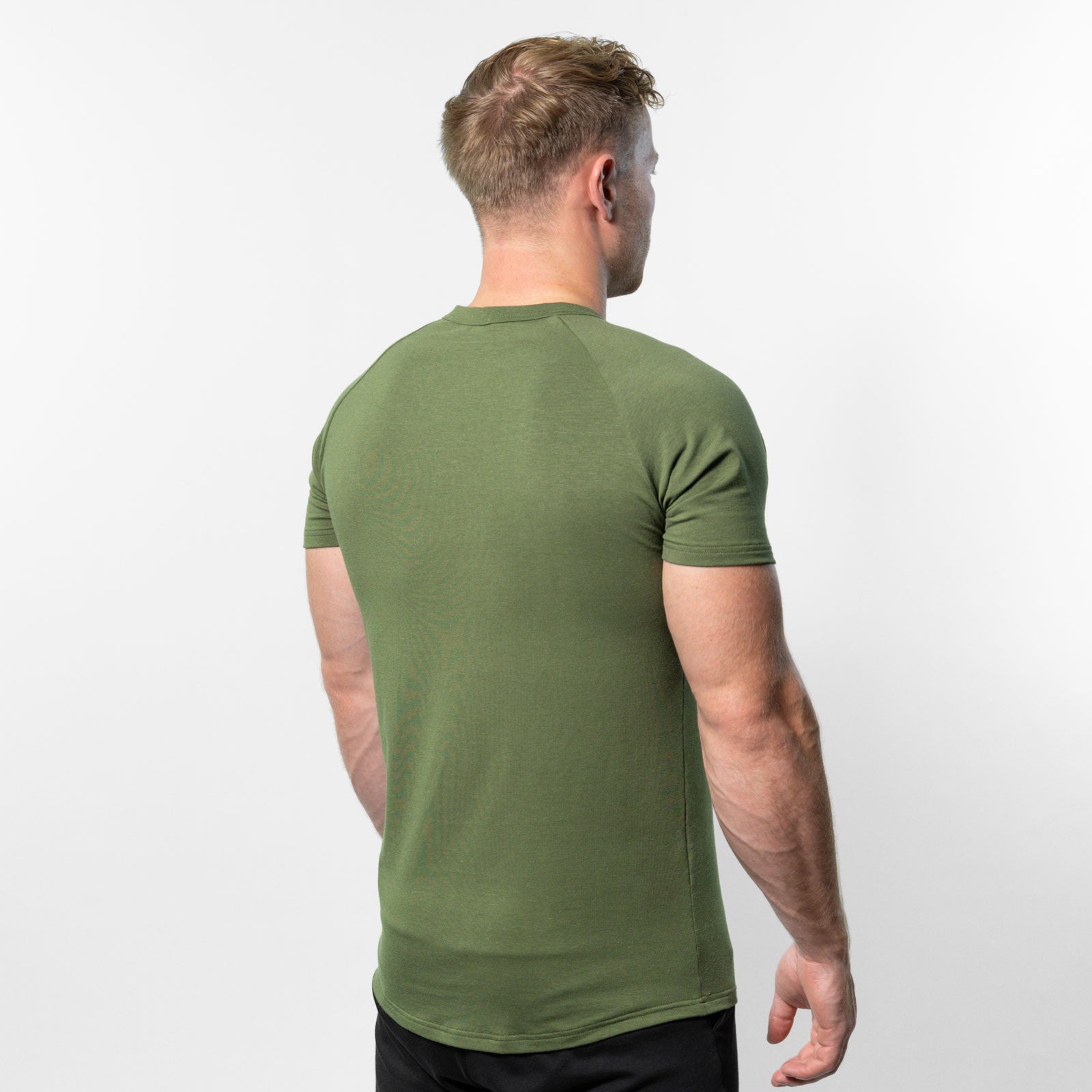 Muscle Fit T-Shirt – Olive