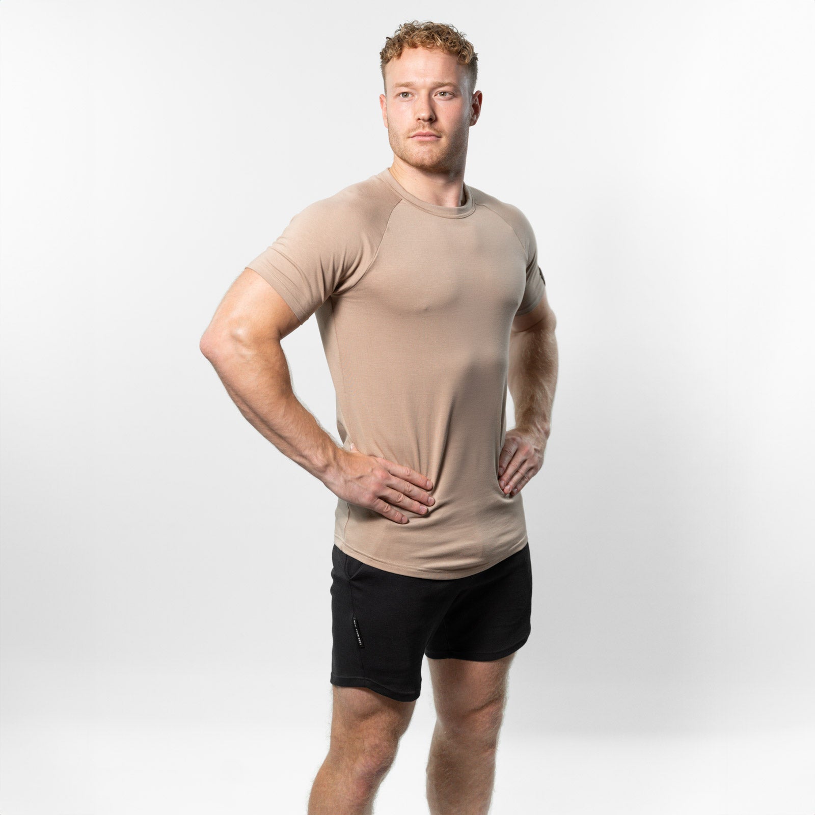 Muscle Fit T-Shirt – Taupe