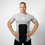 THE LEADER Ultimate Muscle Fit T-Shirt
